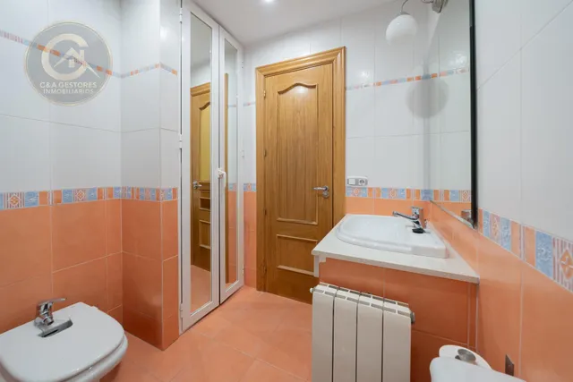 Un  nuevo hogar en Ogíjares: espacio para vivir, disfrutar y compartir — 25