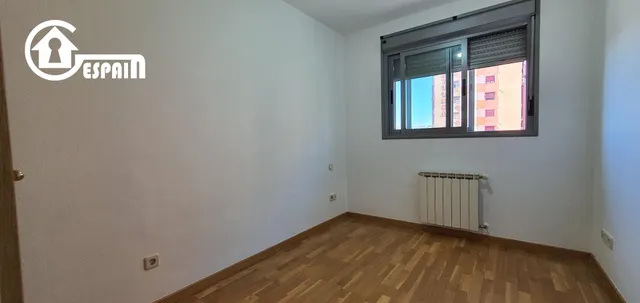Gespain actividades inmobiliarias ofrece vivienda en venta en zona av. de los poblados — 42