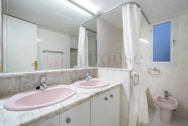 ESPECTACULAR PISO PARA ENTRAR A VIVIR EN VILA DE GRACIA — 12