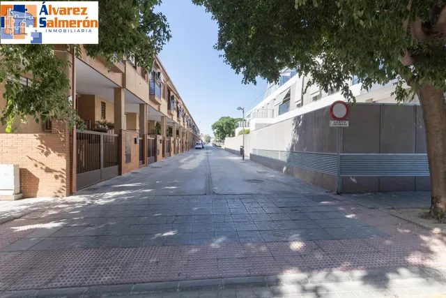 ¡EXCLUSIVA VIVIENDA UNIFAMILIAR CON PATIO PRIVADO EN ARMILLA! — 44