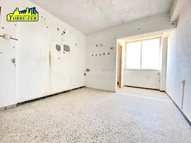 PISO EN VENTA EN PLAZA CEPERO 2, ALMERIA - foto 2