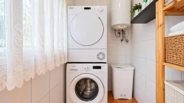 Vivienda unifamiliar de 194 m2 con patio privado y amplio garaje en Guayonje, Tacoronte — 11
