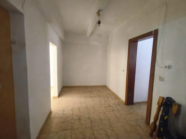 ¡AMPLIA VIVIENDA A REFORMAR EN LA BAJADILLA! — 34