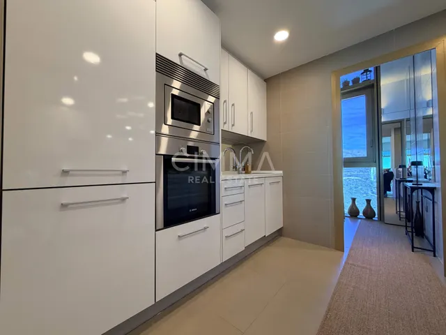Exclusivo Piso Seminuevo en Playa de Poniente, Benidorm — 12