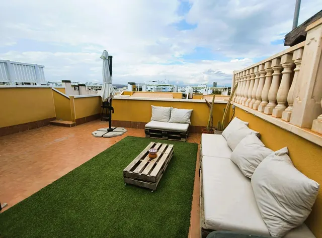 VENTA DE EXCLUSIVO BUNGALOW ÁTICO CON ESPECTACULAR TERRAZA — 9
