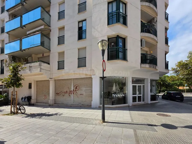 LOCAL COMERCIAL DE 60 M2 EN UNA DE LAS ZONAS MÁS TRANSITADAS - foto 4