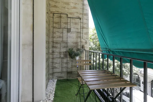 ✨ EXCLUSIVO PISO DE 253 m2 EN GRANADA CENTRO – 2.800 €/MES DE RENTABILIDAD — 5