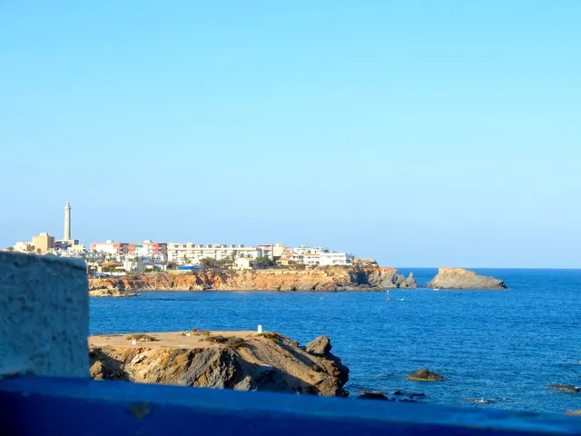 CHALET INDEPENDIENTE CON VISTAS AL MAR MEDITERRANEO — 31