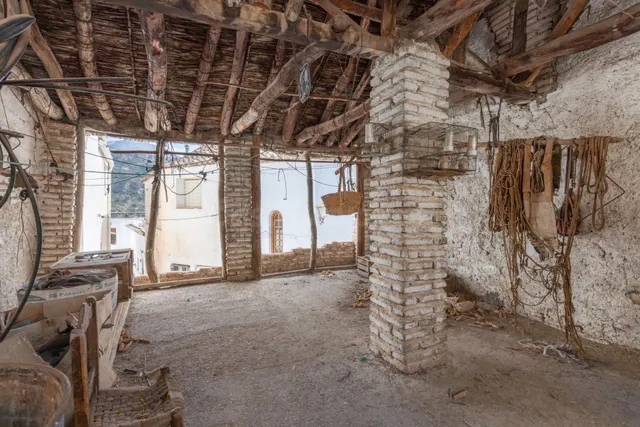 Bonita casa diáfana en el corazón de Albuñuelas — 3