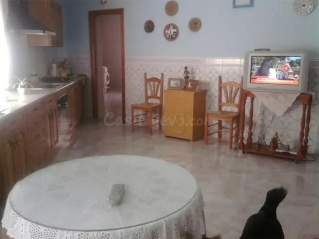 Gran casa en Torreorgaz - foto 3