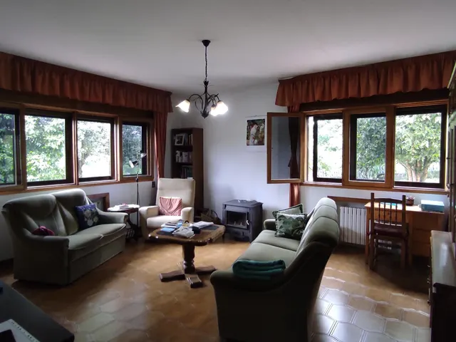 CASA EN VENTA CON AMPLIA FINCA — 34