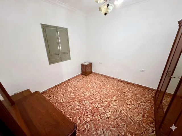 Casa de planta baja con nave garaje y gran huerto - foto 5