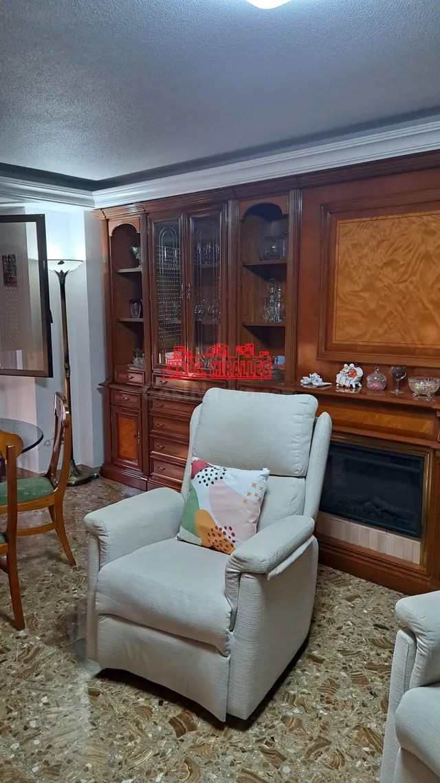 ¡¡ INTERESANTE PISO GRANDE PARA FAMILIAS NUMEROSAS Y LISTO P - foto 5