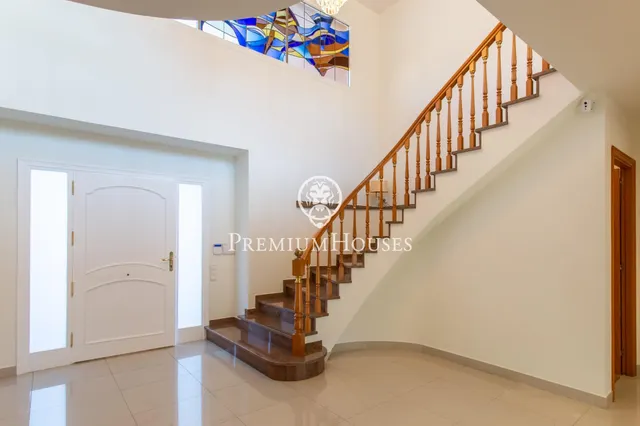 Casa en alquiler en Argentona. Comodidad y privacidad — 24