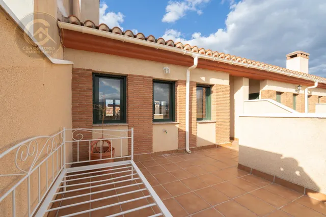 Un  nuevo hogar en Ogíjares: espacio para vivir, disfrutar y compartir — 30