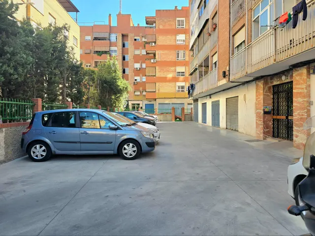Luminoso piso  con ascensor en el Zaidín, ¡ideal para inversores! — 35