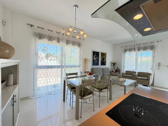 Villa 4 habitaciones 129m² en venta - Doña Pepa — 36