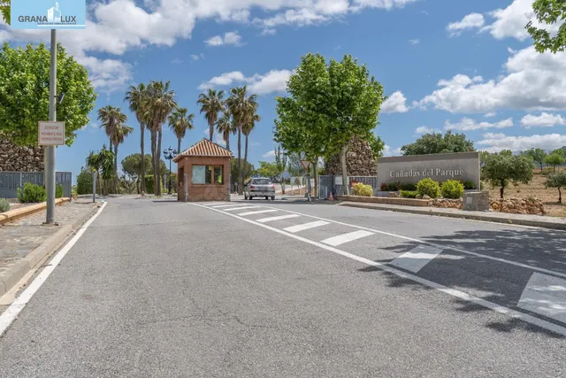 Maravillosa vivienda unifamiliar en Cañadas del Parque - foto 3