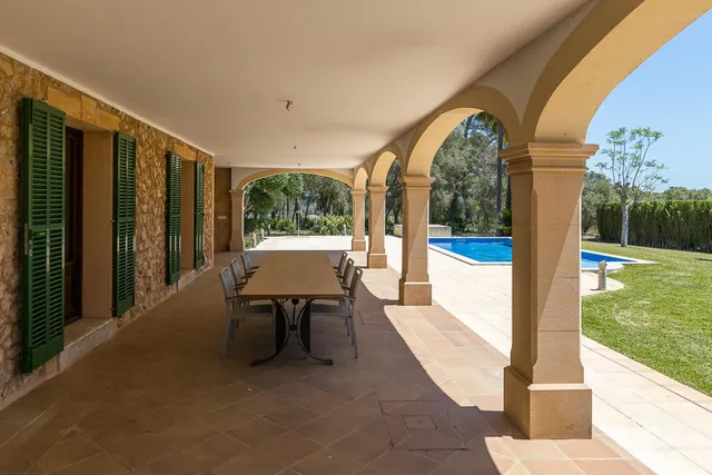 Finca Rústica en Algaida con piscina, privacidad y carácter mallorquín — 32