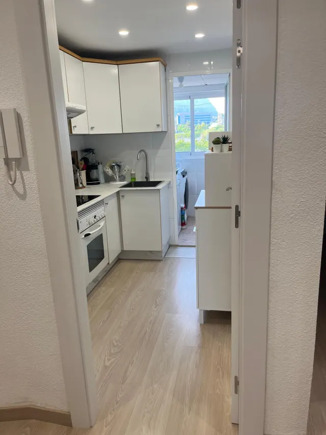 Piso reformado con dos dormitorios, piscina y parking propio en zona juzgados, Benidorm — 20