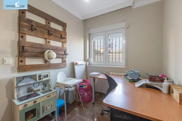 Casa en esquina en venta en Las Gabias — 11