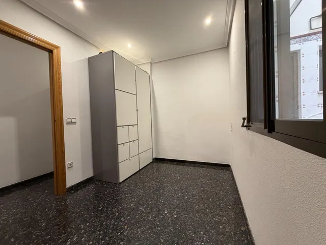 Piso seminuevo en Lliria con cuatro habitaciones, espectaculares terrazas, garaje y trastero — 27