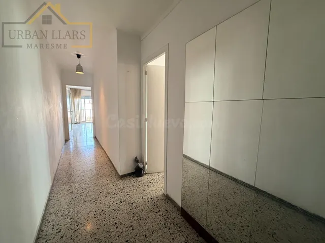 Piso muy luminoso de 3 habitaciones - foto 3