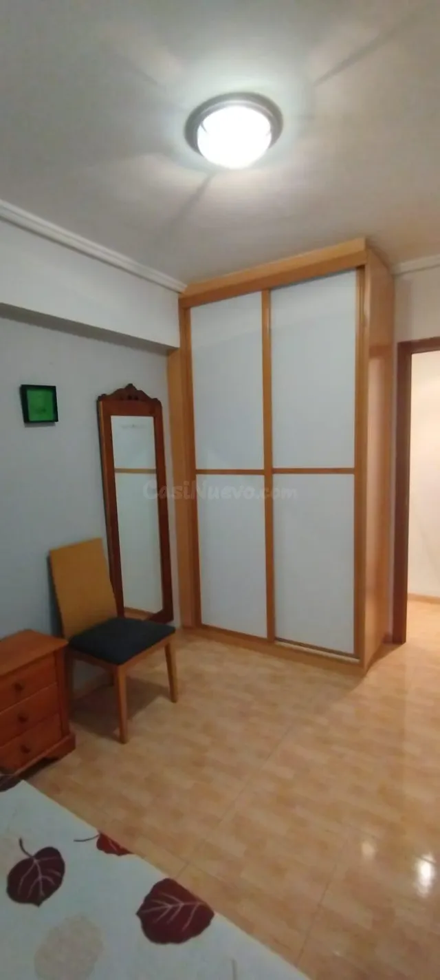 Piso VENTA en el Grao de Castellón, 3 habitaciones, un baño. - foto 5