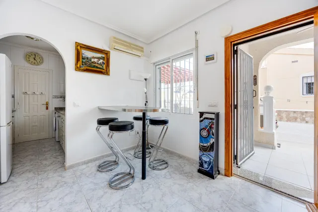 CHALET INDEPENDIENTE EN CIUDAD QUESADA CON JARDIN, GARAJE Y PISCINA COMUNITARIA — 14