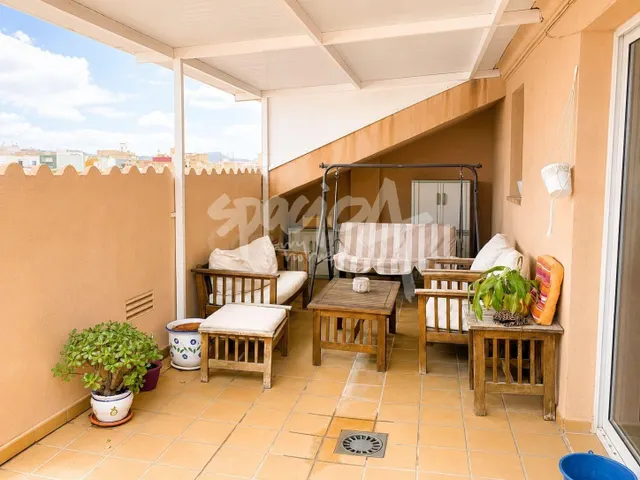 Ático en venta en Vila-real, 244 m2 con 3 terrazas - foto 2