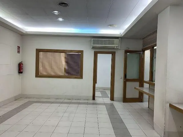 Urbis te ofrece un local comercial en alquiler en Béjar, Salamanca. — 2