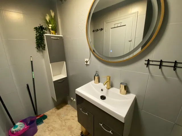 ☀️ ¡ENCANTADOR APARTAMENTO EN EL CENTRO DE TORREVIEJA CON PISCINA! ‍♂️ — 13