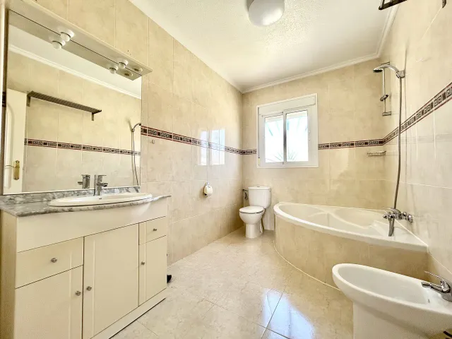 Casa 3 habitaciones 106m² en venta - Centro de la Ciudad Quesada — 30
