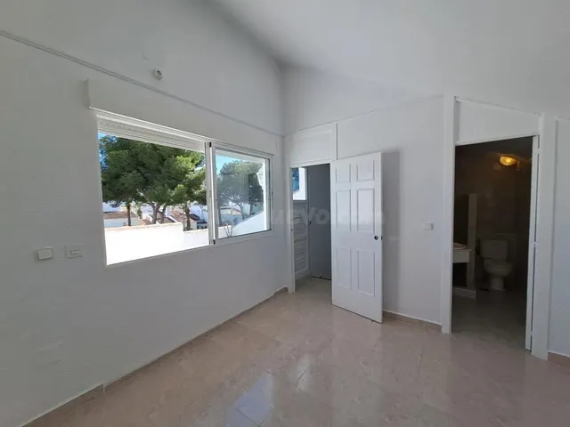Adosado 3 habitaciones 150m² en venta - Villamartín-Las Fili - foto 3