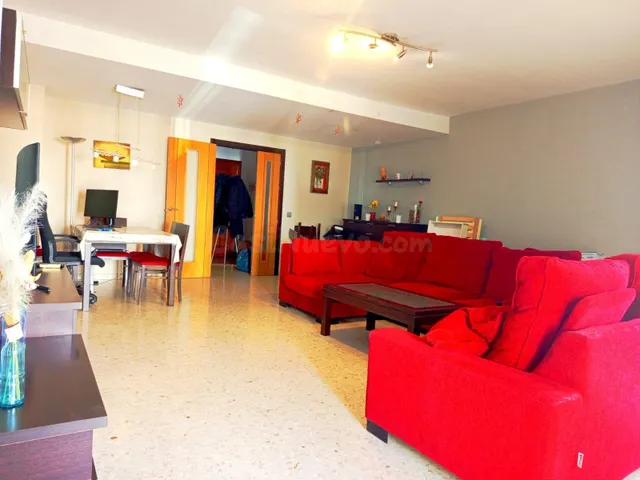 Piso dúplex de 3 dormitorios en Fuenteamarga - foto 3
