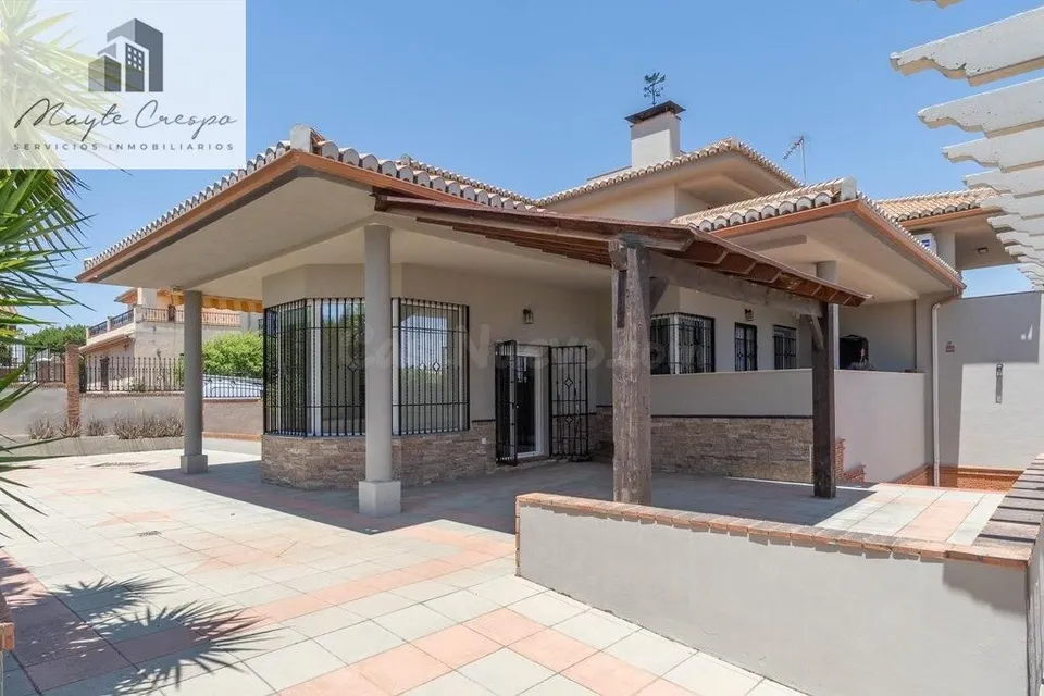 Espectacular casa en Nueva Otura