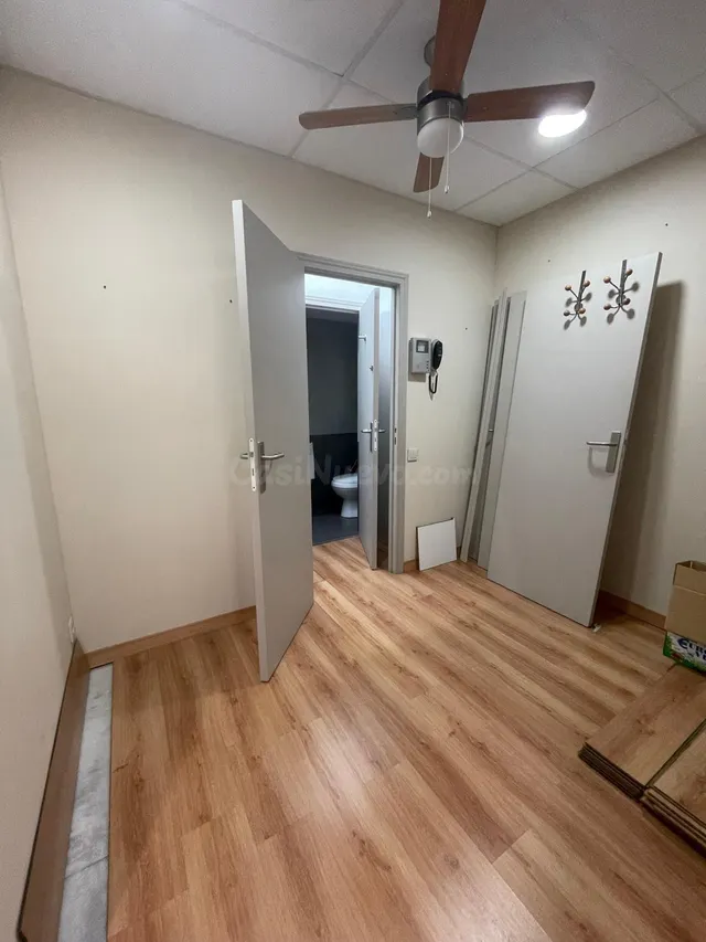 Local comercial 2 habitaciones 26m² en venta - Eixample - foto 5