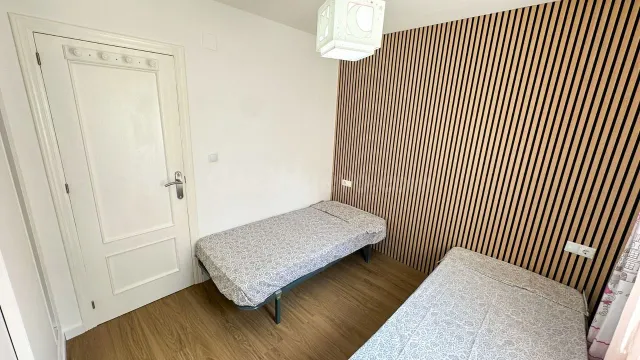 Villa 3 habitaciones en venta - Villamartin — 4