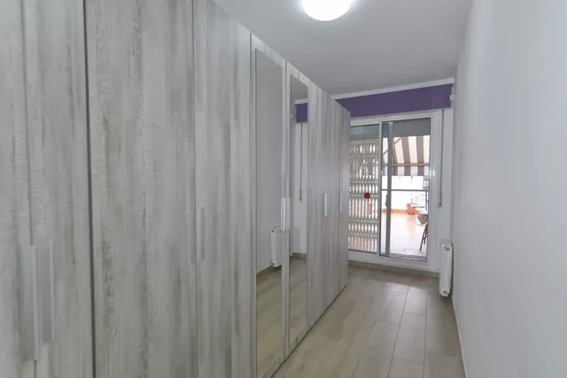 Venta piso con gran terraza en Viladecans Parc Empresarial — 32