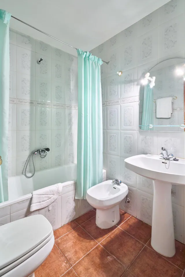 Edificio hotelero en venta en Calle Calleja — 20