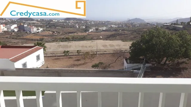 TENERIFE SUR – VALLE SAN LORENZO - 3 habitaciones -| venta 900€ mes -ENTRADA 18.000 €- con garaje y trastero. — 8