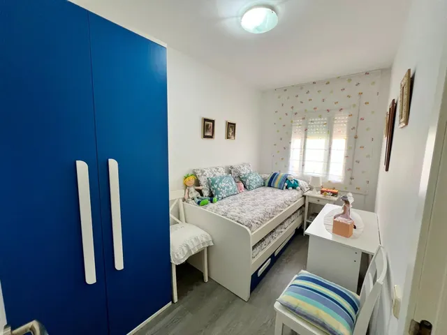 Impresionante Apartamento Reformado en Cunit con Vistas al Mar — 13