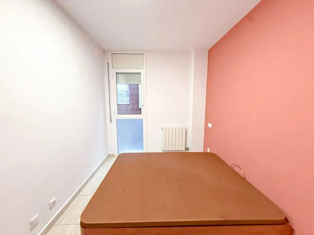 Piso de 2 dormitorios con ascensor en Figueres — 36
