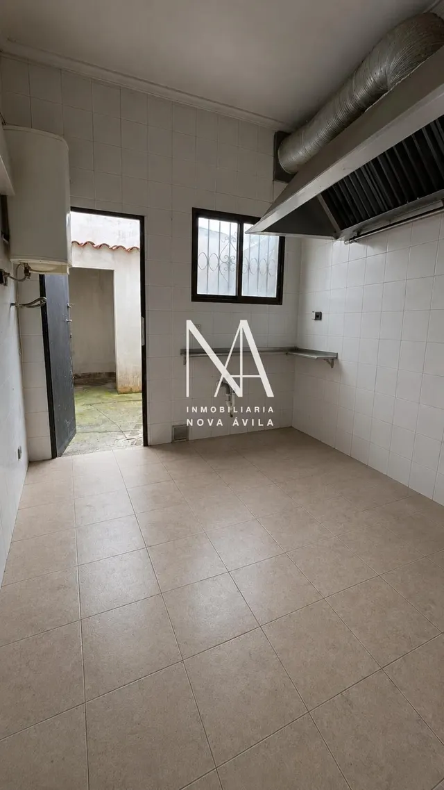 LOCAL ZONA  EL FIGUERAL — 17
