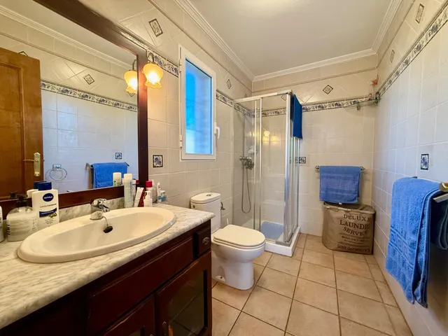 Espectacular villa independiente con piscina privada — 34