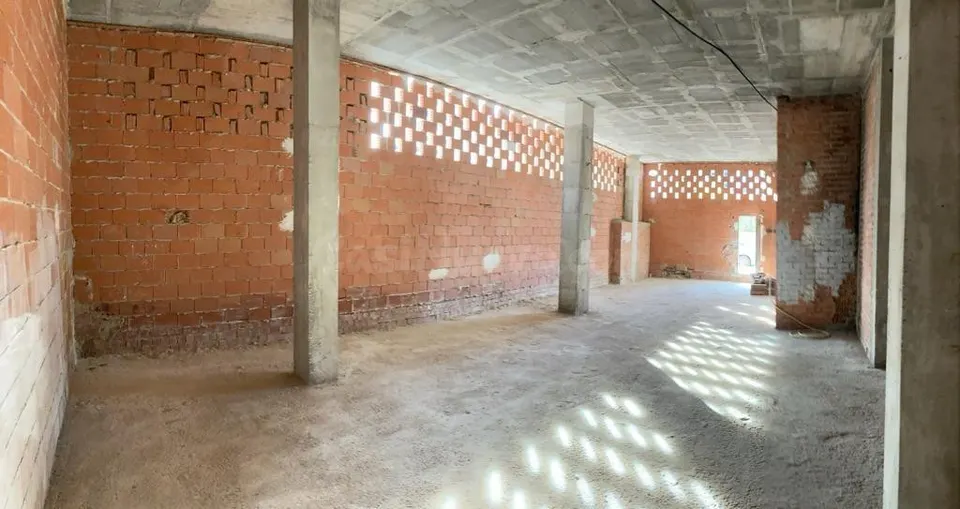 Se vende local comercial de 101,04 m2 en Alicante, zona  Gran Via
