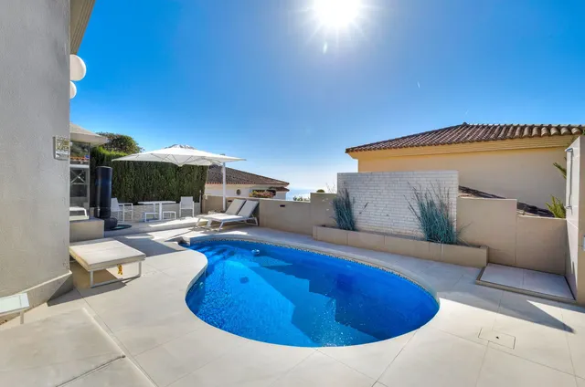 Chalet 3 habitaciones 235m² en venta - Centro — 28