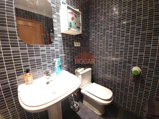 Vivienda accesible en hervencias, con patio, garaje, trastero y ascensor (actualmente alquilada) — 27