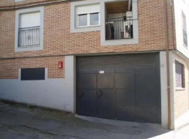 Urbis te ofrece una plaza de parking en Alba de Tormes, Salamanca. — 15