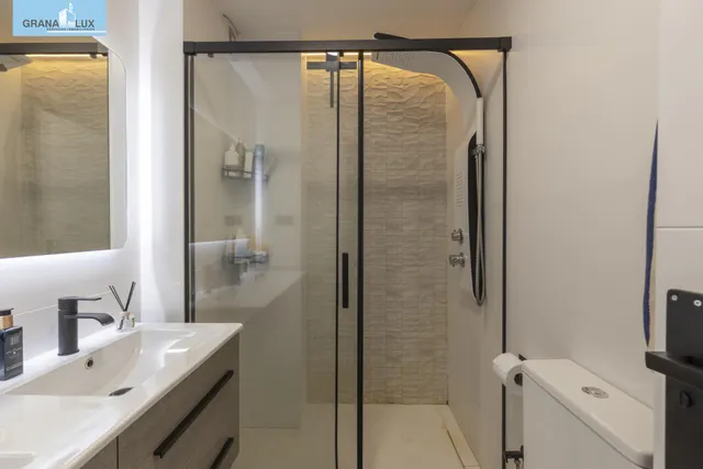 Espectacular piso reformado en Gójar — 20
